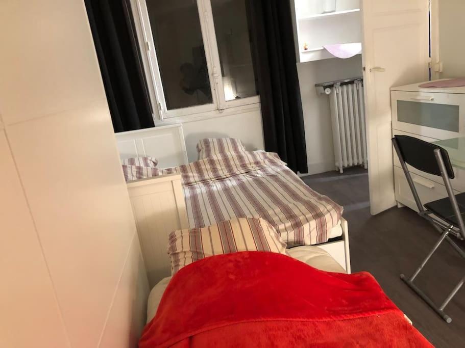 Beau Appartement,Proche De Metro Paris Exteriör bild