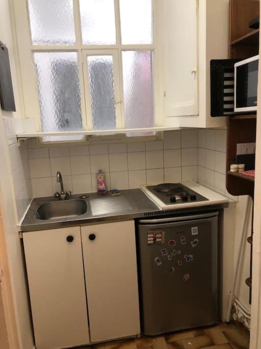 Beau Appartement,Proche De Metro Paris Exteriör bild