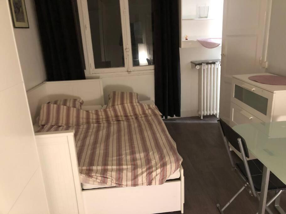 Beau Appartement,Proche De Metro Paris Exteriör bild